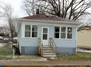 1404 Union St, Mishawaka, IN 46544