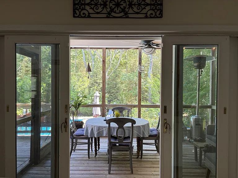 22 Carlisle Ln — Photo 19
