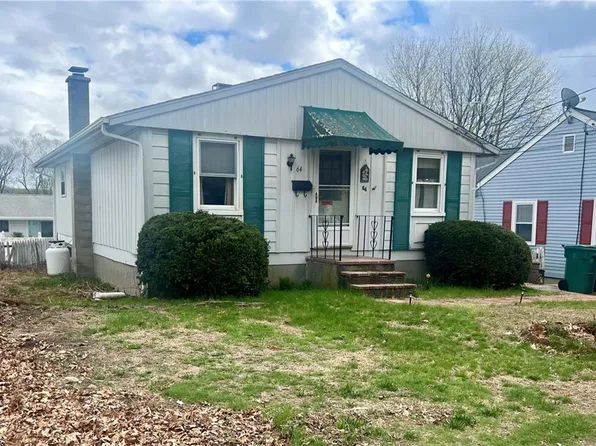 64 Lydia Ave, Woonsocket, RI 02895