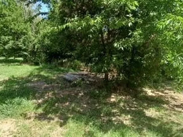 608 S Baugh St, Alvarado, TX 76009