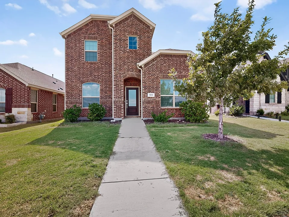 1309 Canuela Way