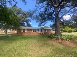 181 Rosamond Dr, Fayetteville, NC 28311