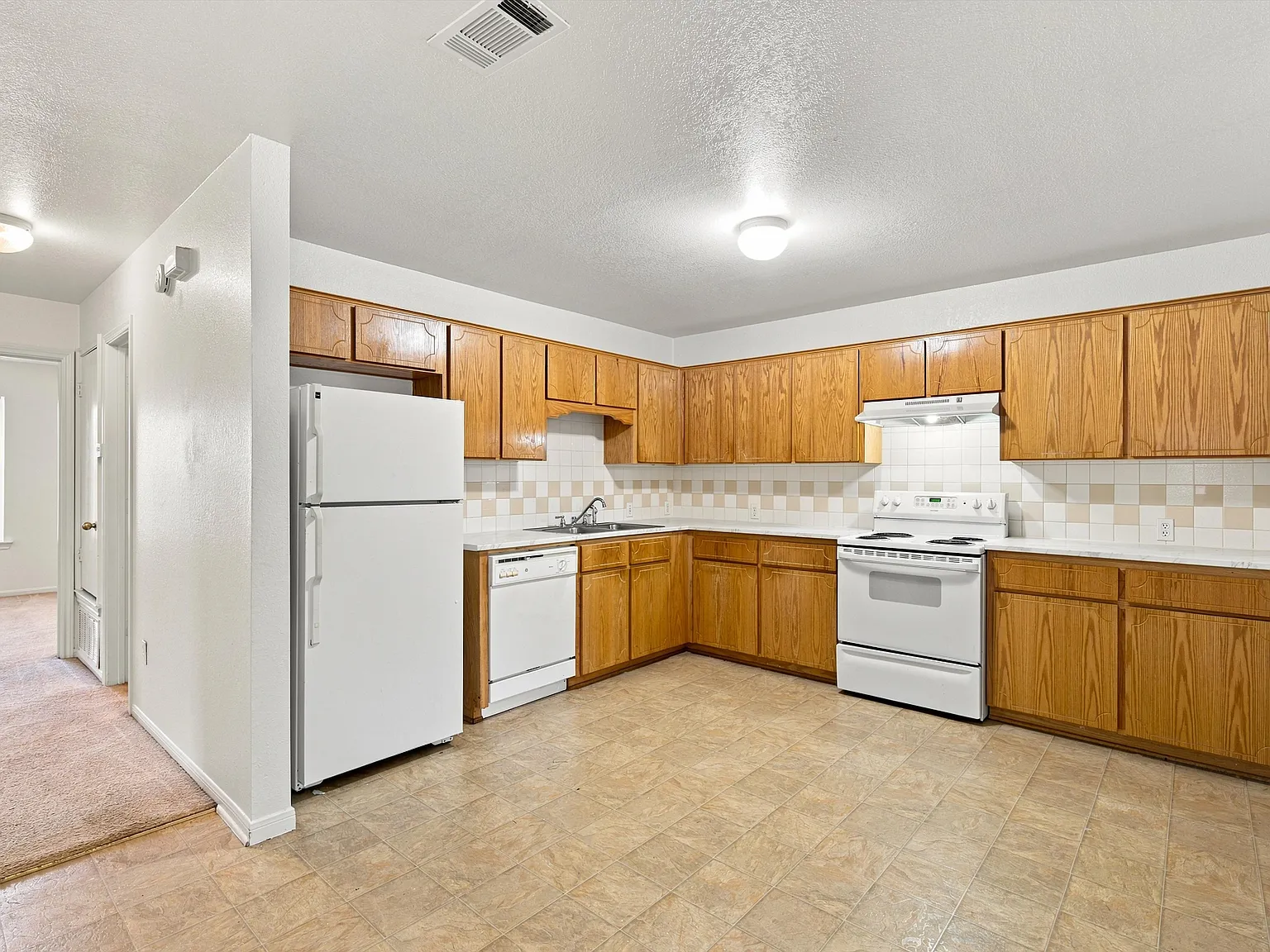 1623 Yuma Trail - A — Photo 2