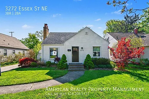3272 Essex St NE Photo 1