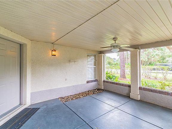 2nd image of 1228 Golfview Woods Dr