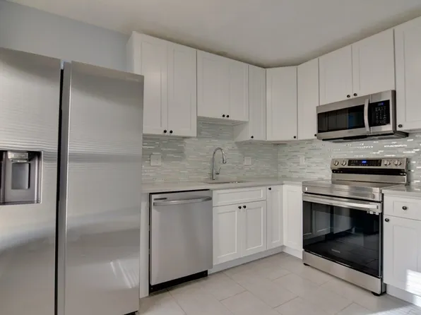 192 Davis St #2, Quincy, MA 02170
