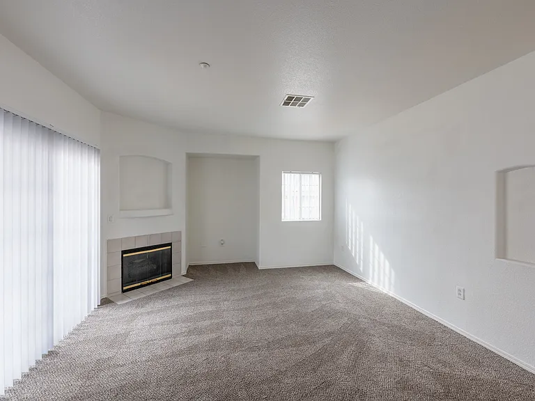 Cheyenne Villas — Photo 10