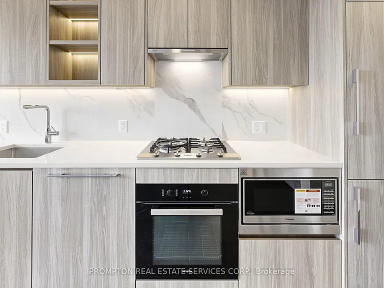 18 Esther Shiner Blvd #1509 — Photo 20