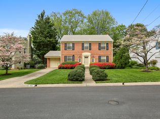 5807 Wiltshire Dr, Bethesda, MD 20816