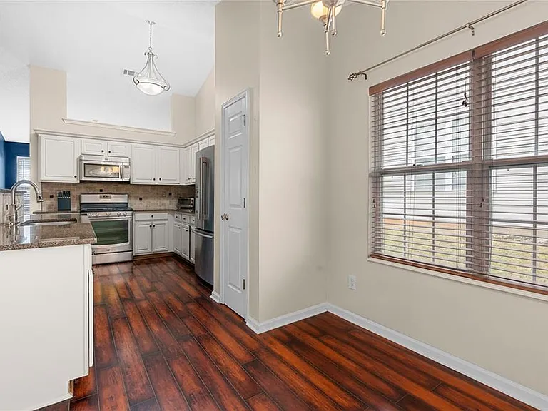 1755 Arborwood Dr — Photo 12
