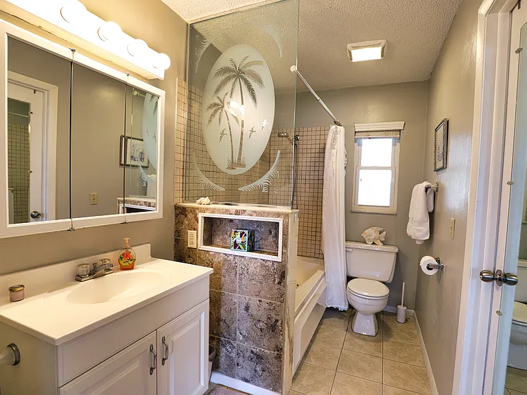 4215 Pandora Rd — Photo 17