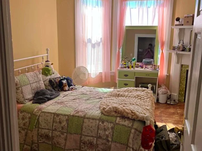 222 Pleasant St #4 — Photo 5