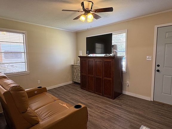 4th image of 60122 S Hatley Rd