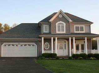 204 Parkside Ln, Rocky Mount, VA 24151