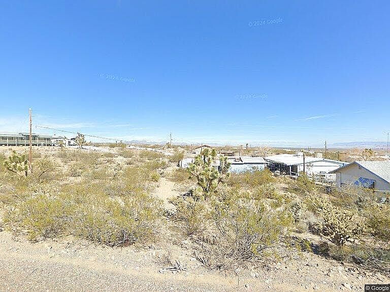 1st image of 475 W Jamaica Ln
