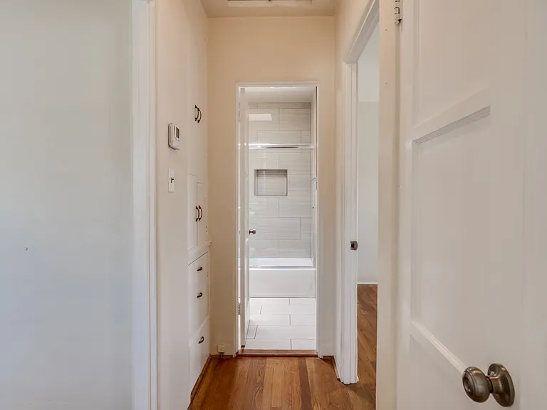 5425 Adams Ave — Photo 12