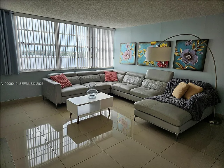 1301 NE Miami Gardens Dr #726W — Photo 8