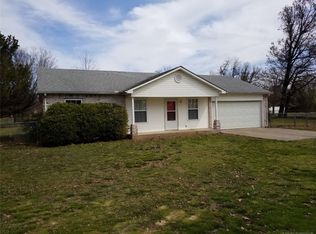 70142 S 335th Pl, Wagoner, OK 74467