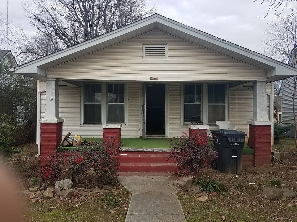1st image of 721 Banks Ave