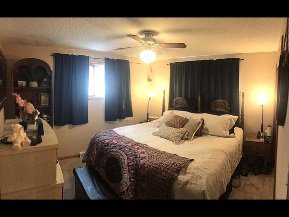 4th image of 15 Fairelm Ln #Lwr