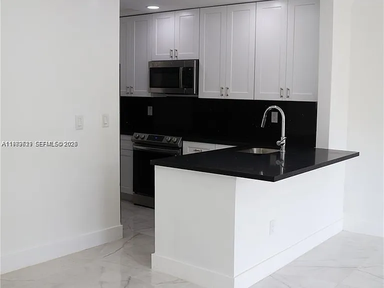 2550 W 67th Pl #22-32 — Photo 8