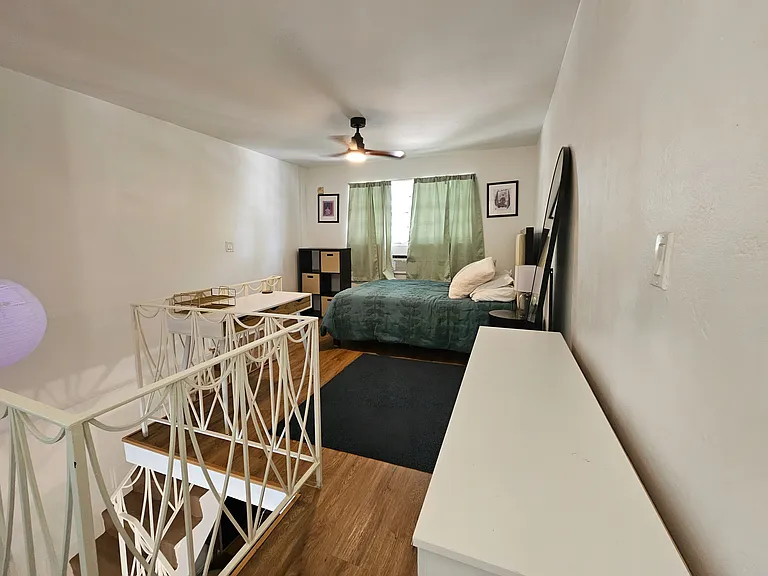 421 NE 68th St #7 — Photo 8