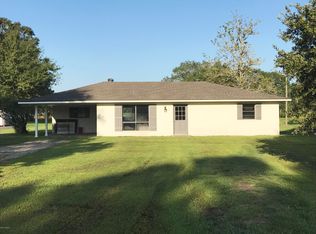 1822 Declouet Hwy, Breaux Bridge, LA 70517