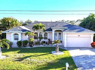 1155 Rotonda Cir, Rotonda West, FL 33947