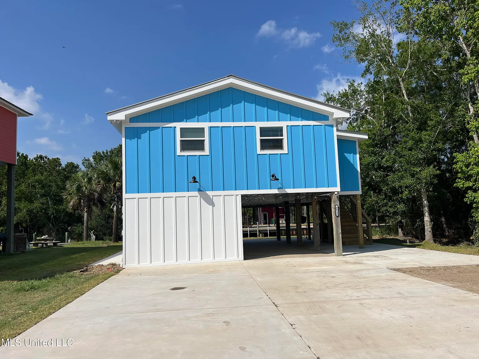 2 bed, 2.0 bath, 953 sqft, $2,500 — Photo 2