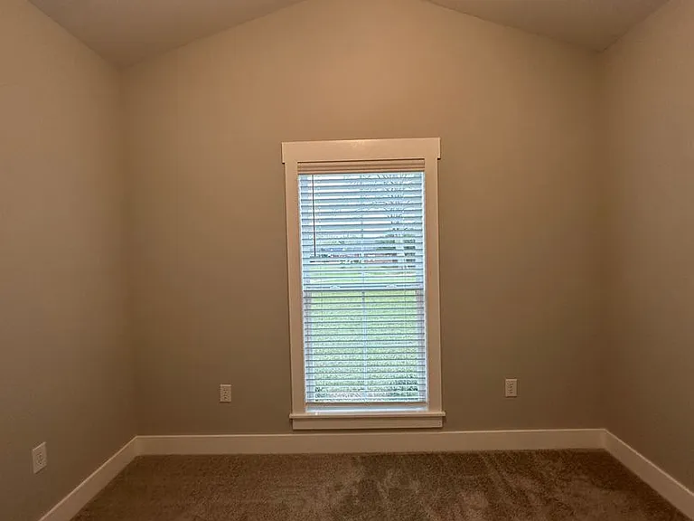 1445 Highway 167 S — Photo 33