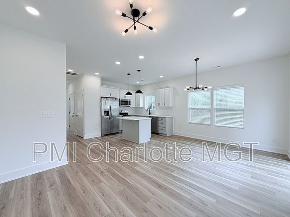 5th image of 7519 Lawyers Rd