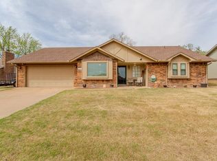 4120 Sand View Dr, Enid, OK 73703