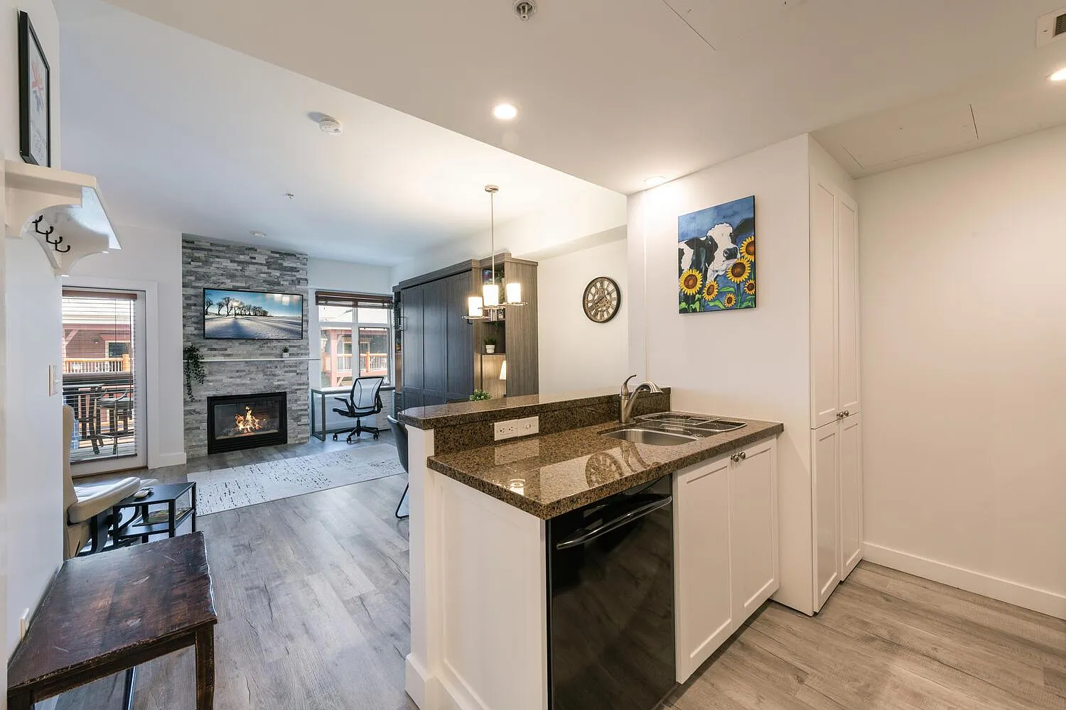 Studio, 451 sqft, $2,225 — Photo 2