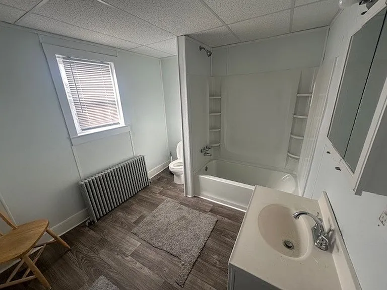 229 N 9th St — Photo 4