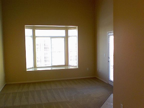 Living Area/Bay Window