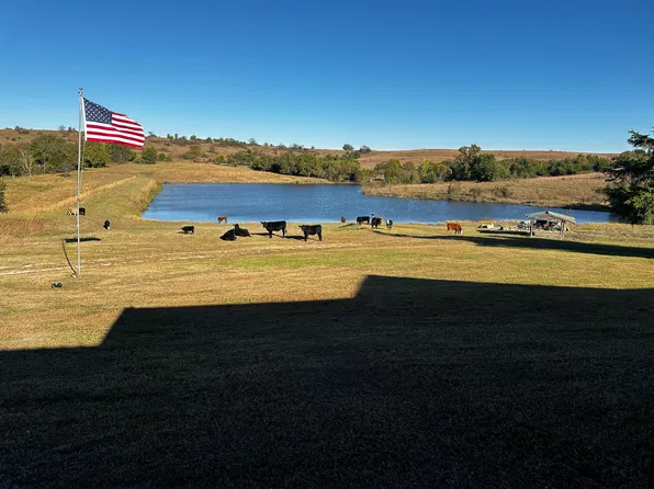 2U Brush Creek Rd #T, Westmoreland, KS 66549