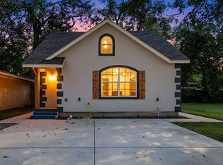 111 E Division St, Pilot Point, TX 76258