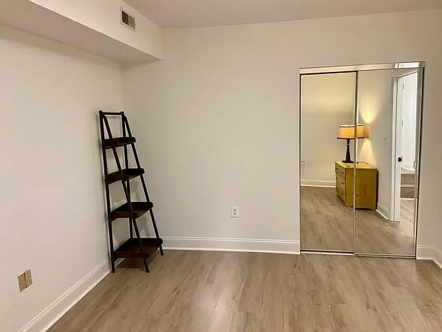 2-72 V St NW #2 — Photo 3