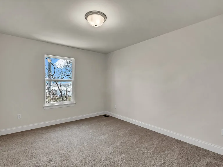 321 Juanita McKee Dr — Photo 15