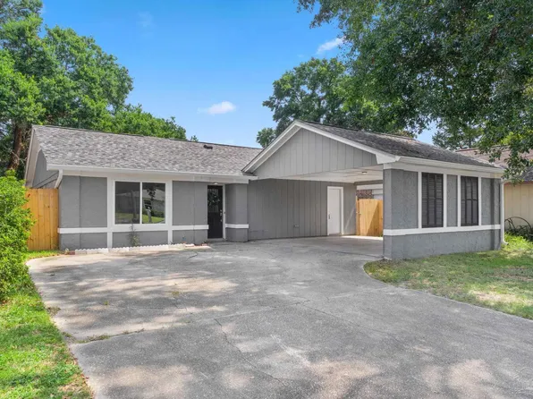4218 Bonway Dr, Pensacola, FL 32504