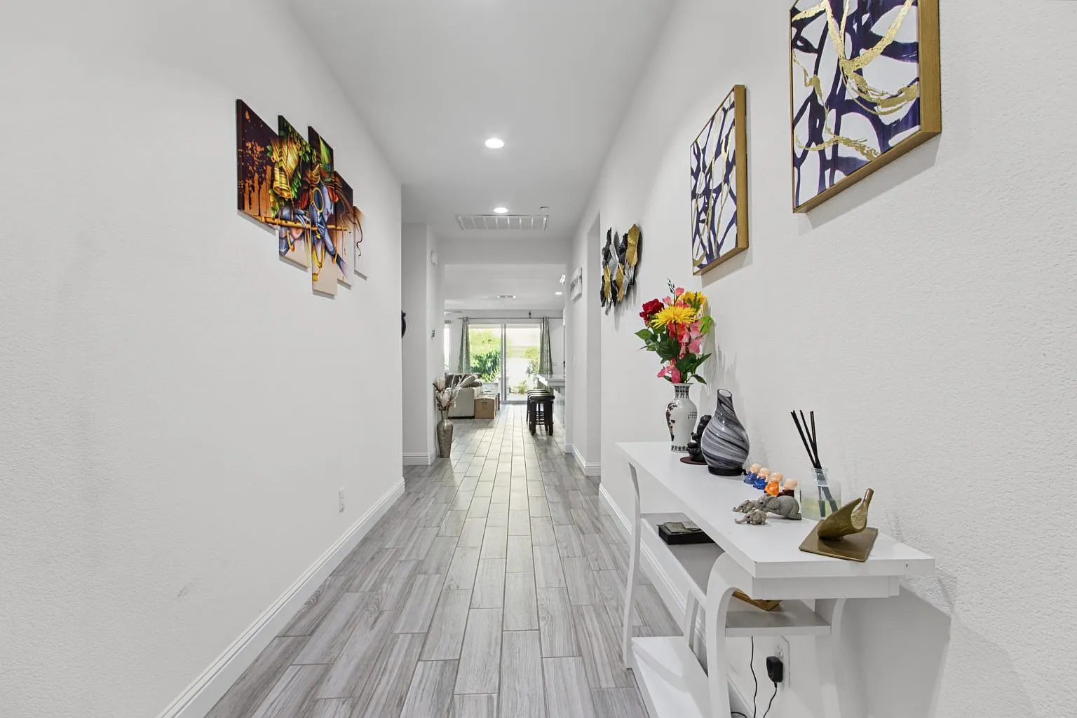 4 bed, 2197 sqft, $3,250 — Photo 3