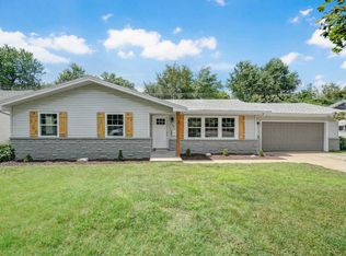 725 E Edgewood St, Springfield, MO 65807