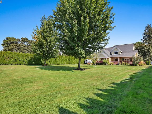 4th image of 2011 River Loop 1