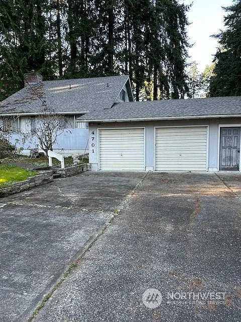 4701 64th Street E photo 1