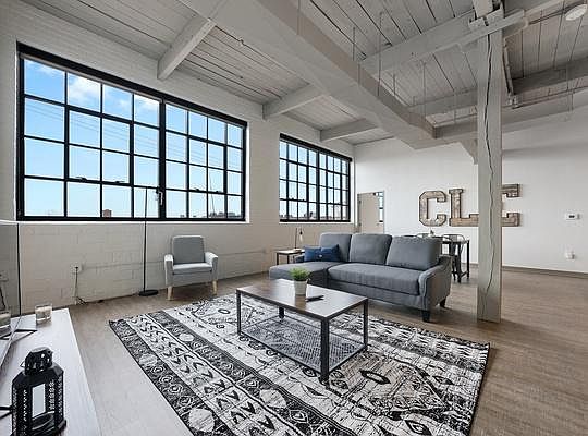 1st image of 2125 Superior Ave E #307