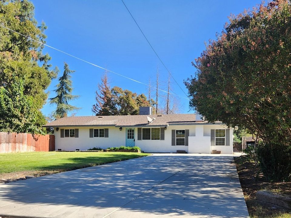 1st image of 9222 Petaluma St