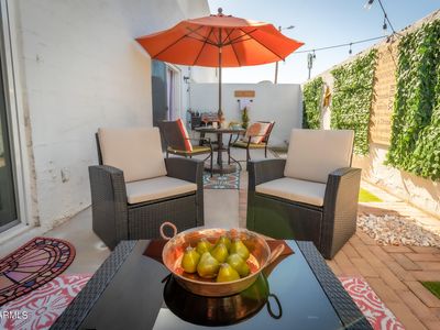 8566 E Indian School Rd #B, Scottsdale, AZ, 85251