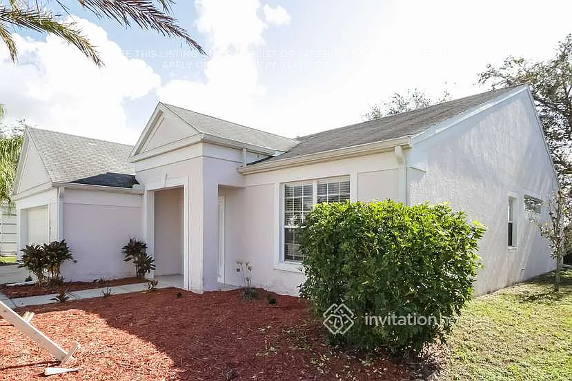 362 Fareham Dr Venice, FL 34293 — Photo 2