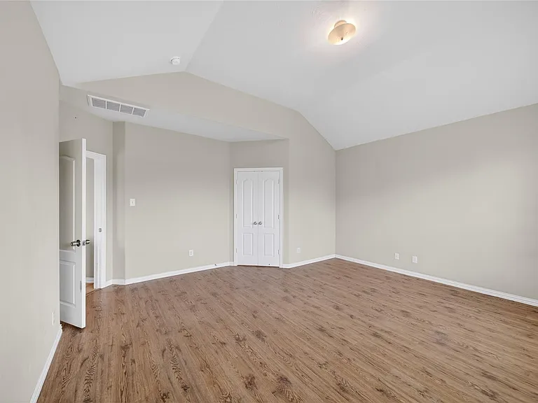 2411 Horned Owl Dr — Photo 19
