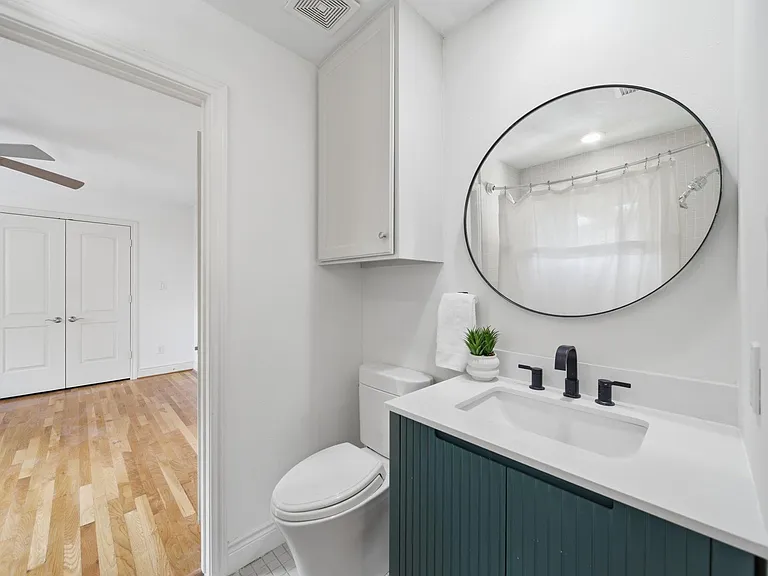 3118 Morrison St — Photo 24